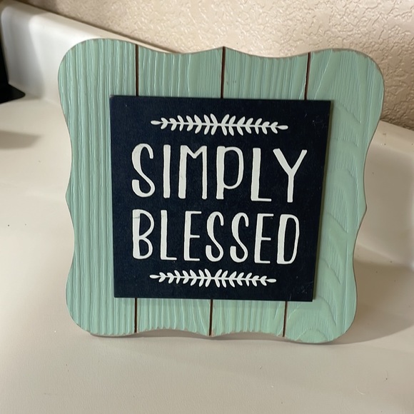 Fall Wood Decor - Picture 2 of 3